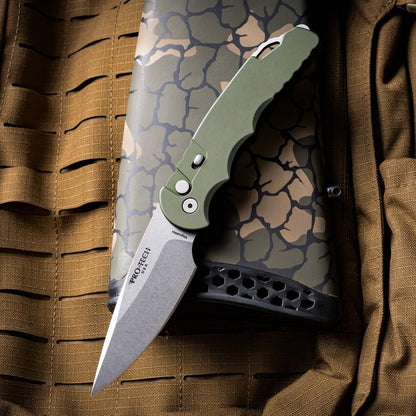 Pro-Tech Tactical Response 4 Auto - Solid Green Aluminum, Stonewash CPM-MagnaMax, 4in Saber Grind - Made in USA (T4101 MM Green)