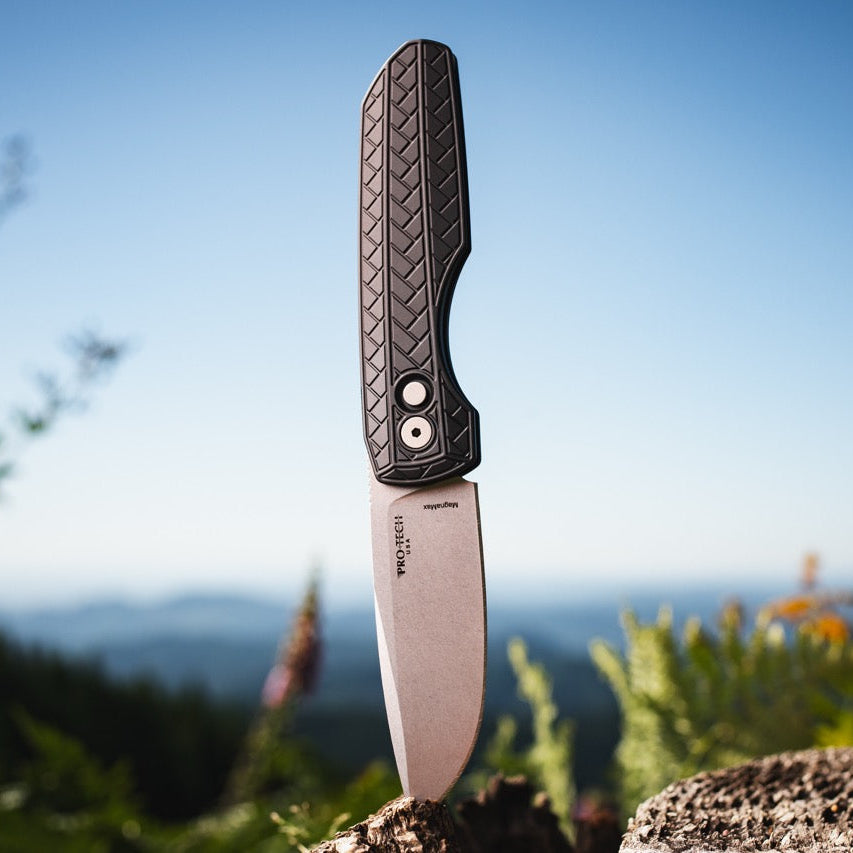 Pro-Tech Vero Synapse 2 Auto - Black Herringbone Aluminum, Stonewash CPM-MagnaMax - Made in USA (VERO2105 MM)