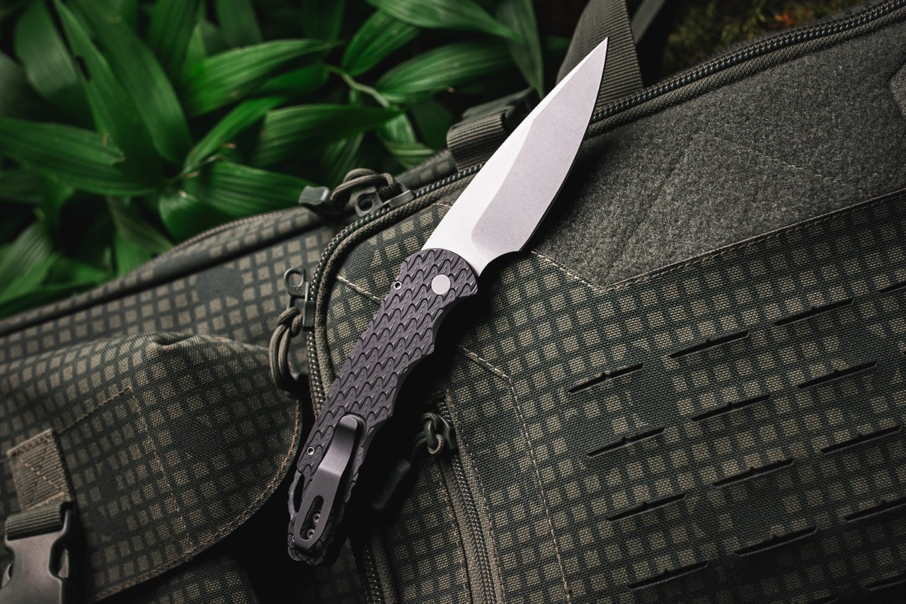 Pro-Tech Tactical Response 4 (TR-4) Automatic - Blk Feather Texture Steel Handle (4" SW MagnaMax) T4105-F-MM
