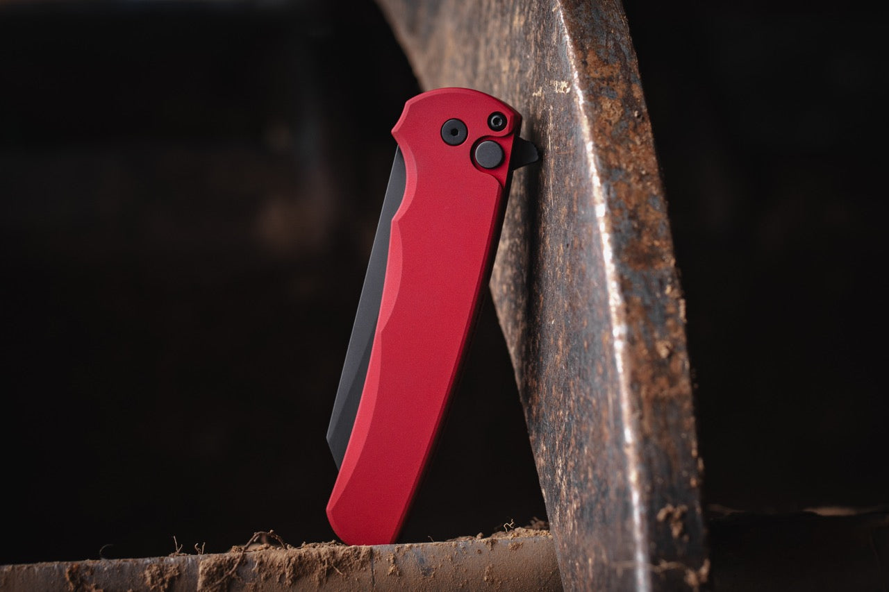 Pro-Tech Malibu - Red Aluminum, DLC CPM-MagnaCut Reverse Tanto, Button Lock Flipper - Made in USA (5403-Red)