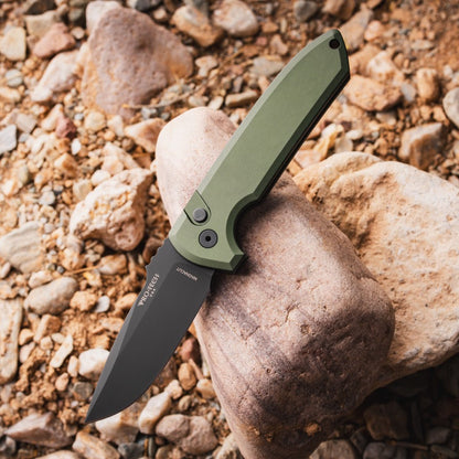 Pro-Tech Rockeye Auto 3.375" – Solid Green Aluminum, DLC Black MagnaCut, Les George Design – Made in USA (LG3103-Green)