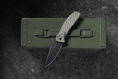 Pro-Tech Pallas Auto Custom 007, Spartan Blades Collab, 3.7" DLC MagnaCut, Lattice Textured Green and Gold Titanium, CCKS Fall 2026 - Made in USA (2026 Pallas Custom 007)