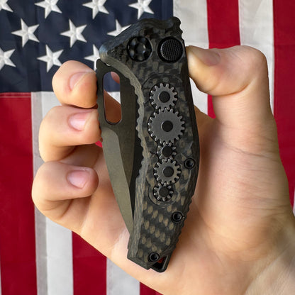 Heretic Medusa Auto - Carbon Fiber Gear Chassis, DLC Tanto Blade - Made in USA (H011-6A-CFG)