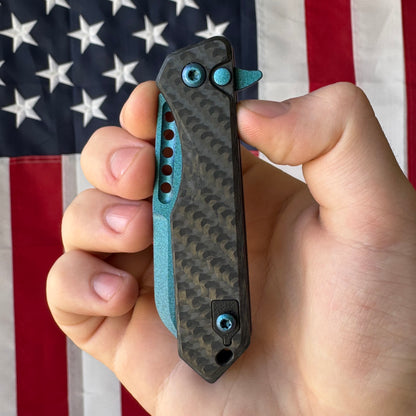 Heretic Jinn Manual - Metallic Teal Carbon Fiber, MagnaCut Wharncliffe - Made in USA (H213-MT-CF)