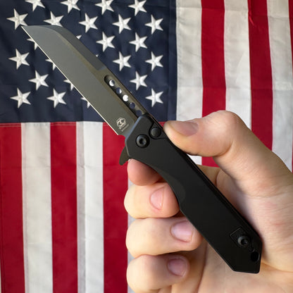 Heretic Jinn Manual - Black Tactical Aluminum, DLC MagnaCut Wharncliffe - Made in USA (H213-6A-T)
