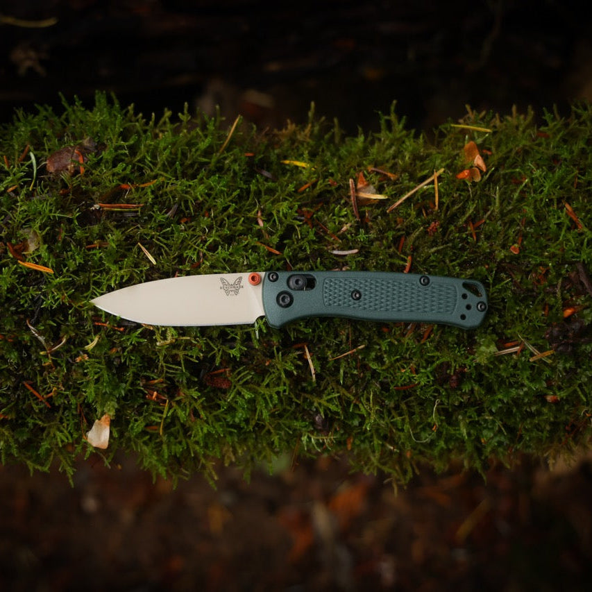 The Back Door: Benchmade Mini Bugout®, Taiga Green Grivory Handle, Tan ELMAX Blade, 2.82″, Made in USA (533TN-2601) (Return)