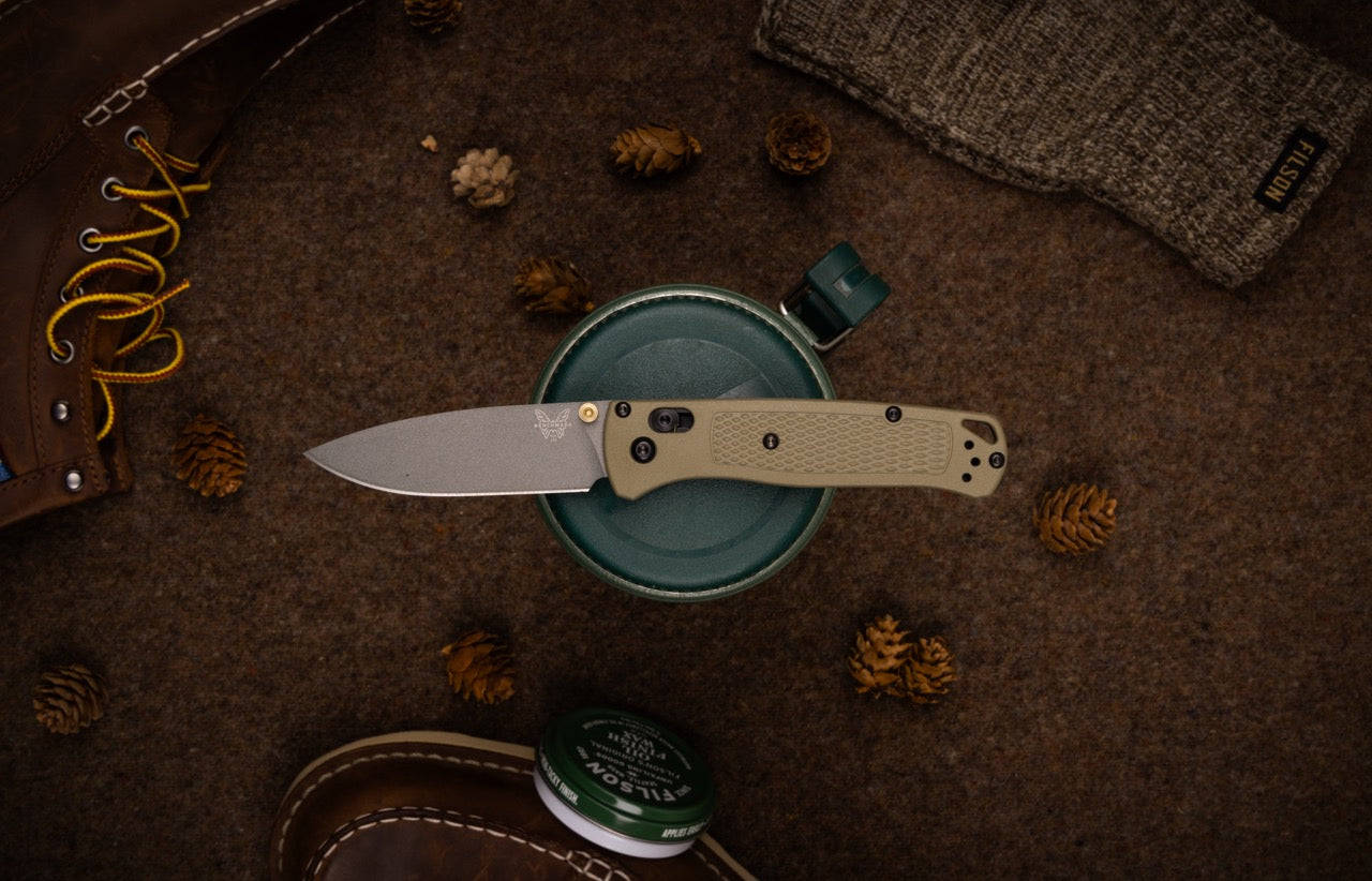 Benchmade Bugout 3.24" AXIS Lock – Ranger Green Grivory, CPM-S30V Smoked Gray – Made in USA (535GRY-1)
