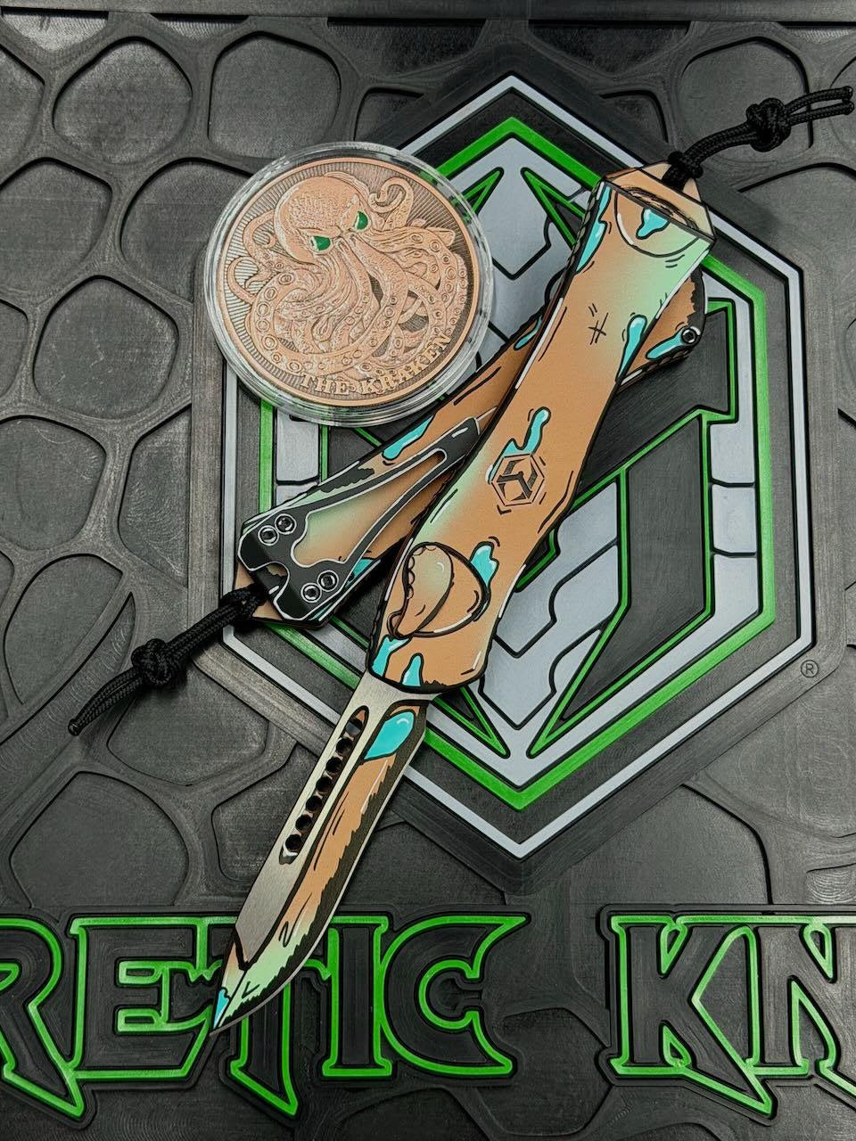 Heretic Hydra V4 RE Shipwreck Cel Shade Automatic Knife, Recurve